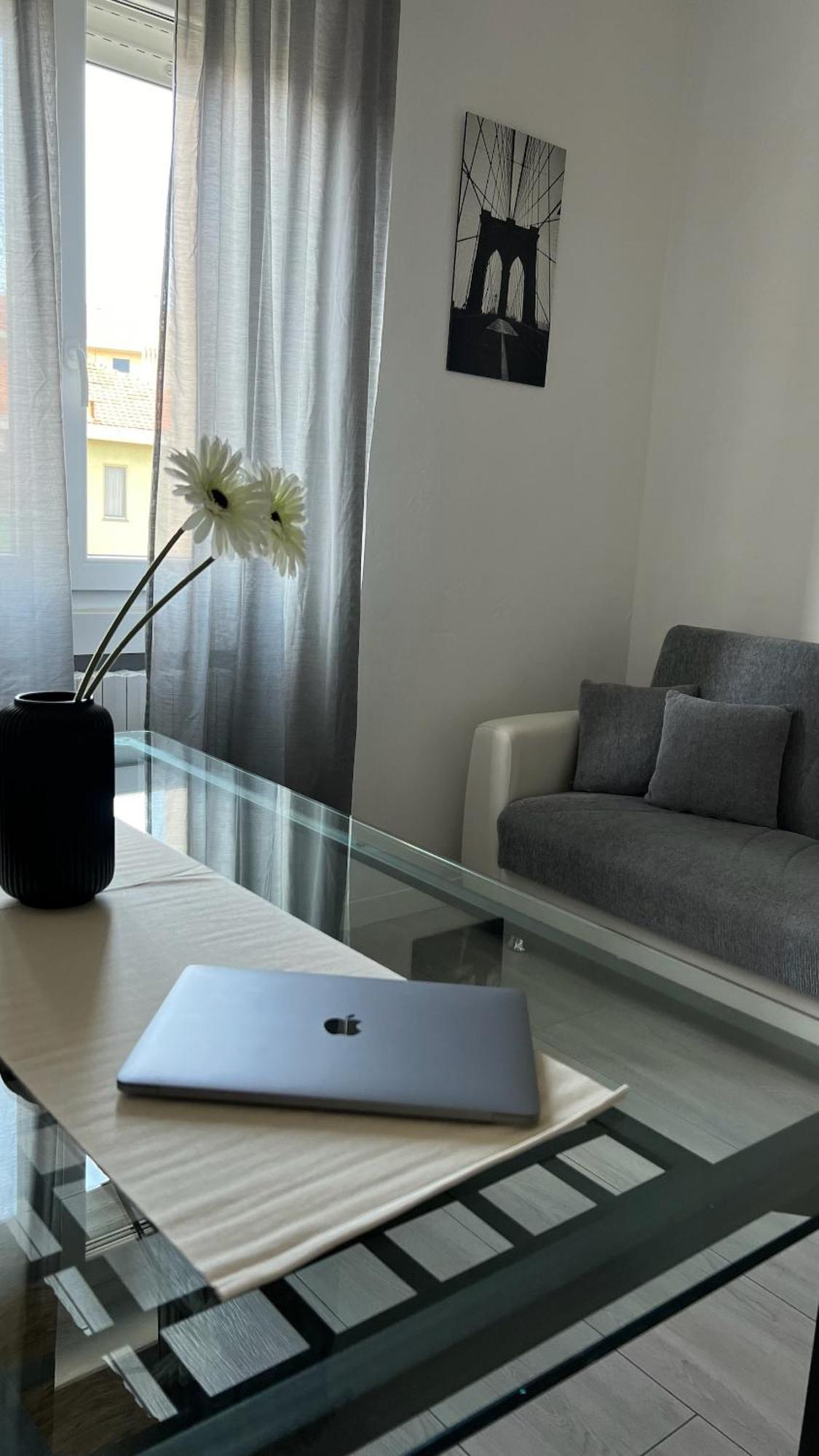 Rafael Milano - 10 Min From Linate Airport, Centrale Fs, Ospedale San Raffaele Daire Dış mekan fotoğraf